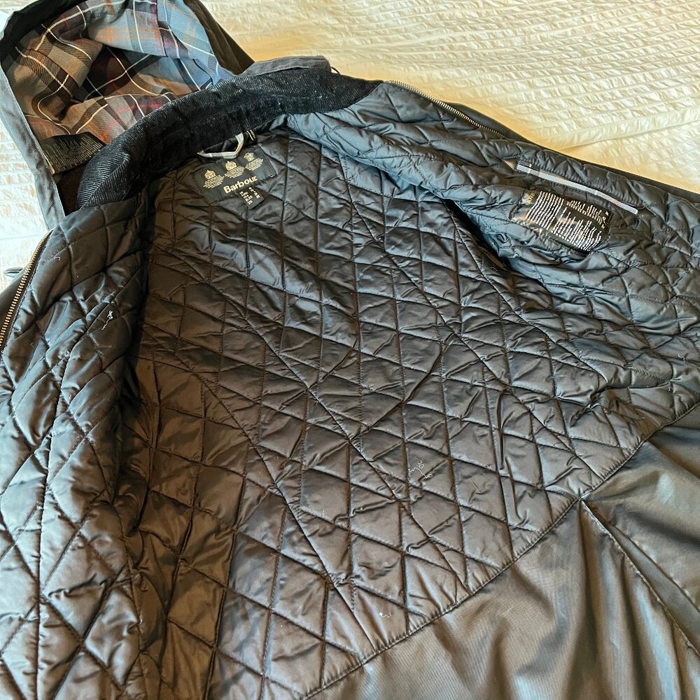 Women's Barbour Coat - Picture 3 of 6